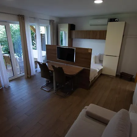 Apartment Pr'fik *