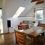Pr'fik Apartment